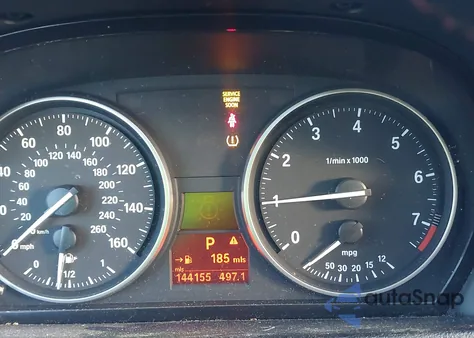 2014 BMW X1 xDrive28I z USA, uszkodzony, nr VIN WBAVL1C54EVY17442